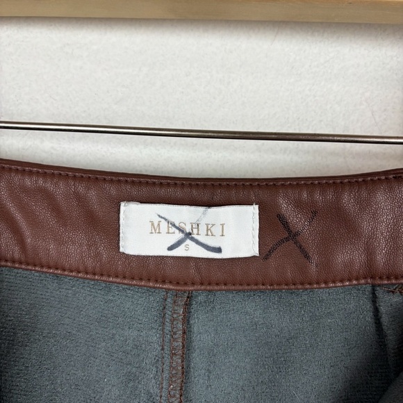 Meshki Tyra Straight Leg Faux Leather Chocolate Pants Sz S - Picture 9 of 11